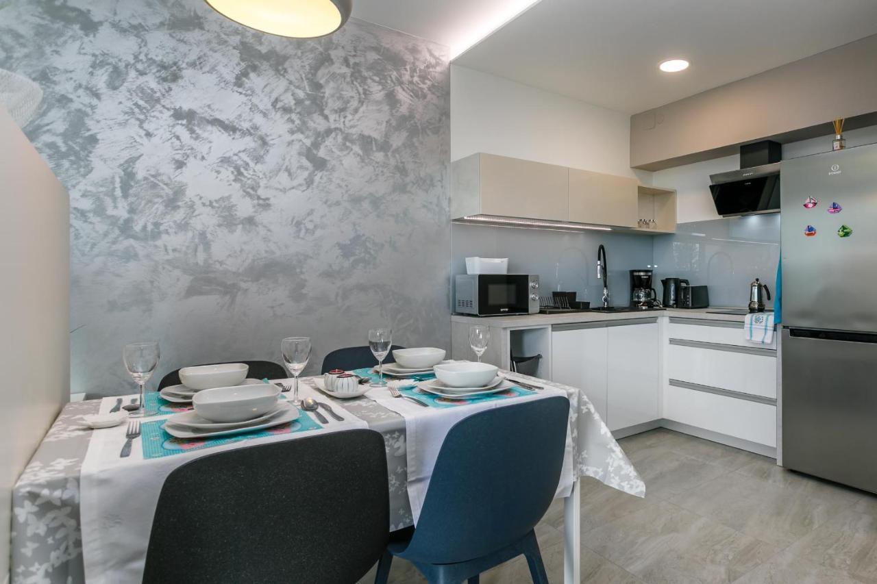 2A Partment Rukavina Apartment Njivice Exterior photo